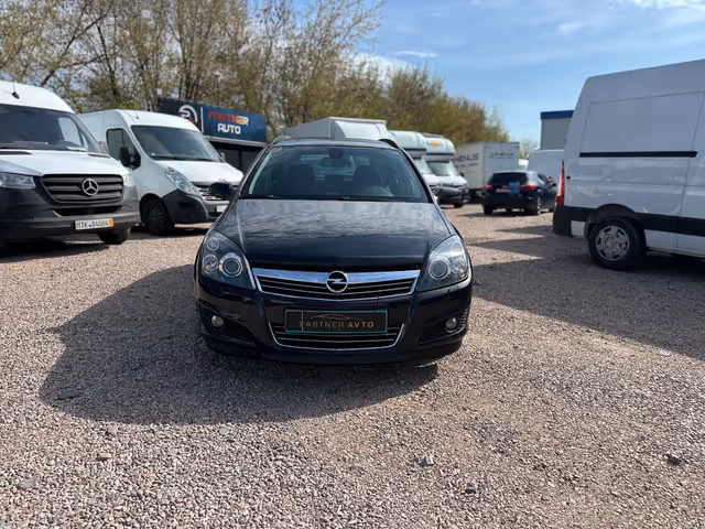 Opel Astra - фото 3