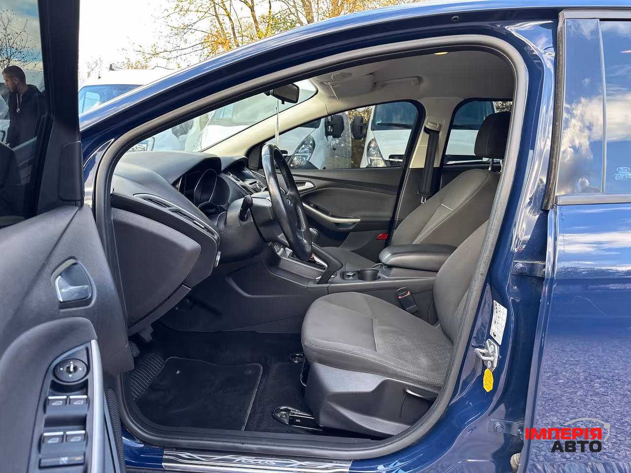 Ford Focus - фото 17
