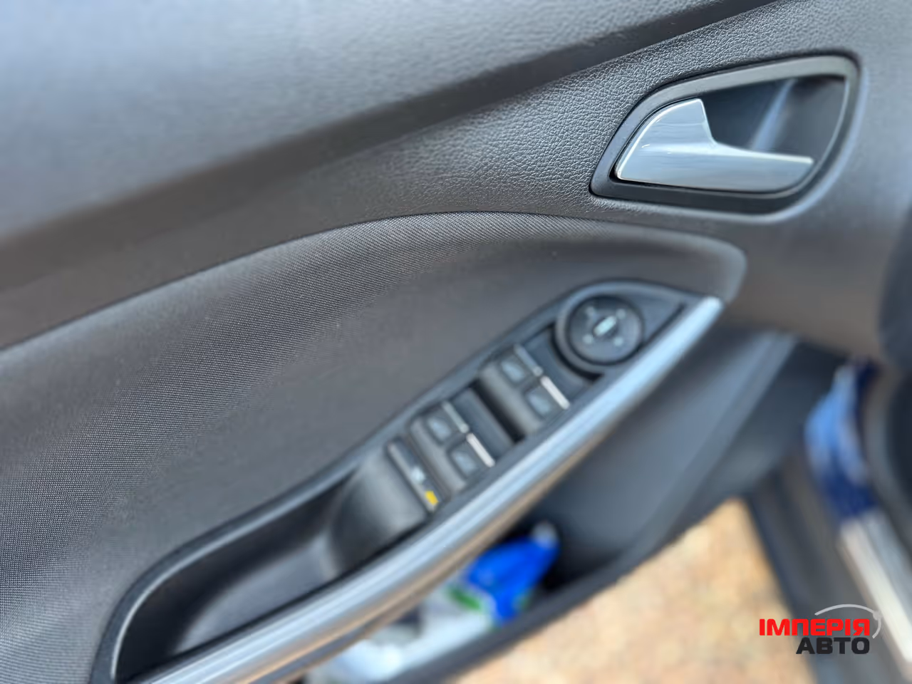 Ford Focus - фото 15