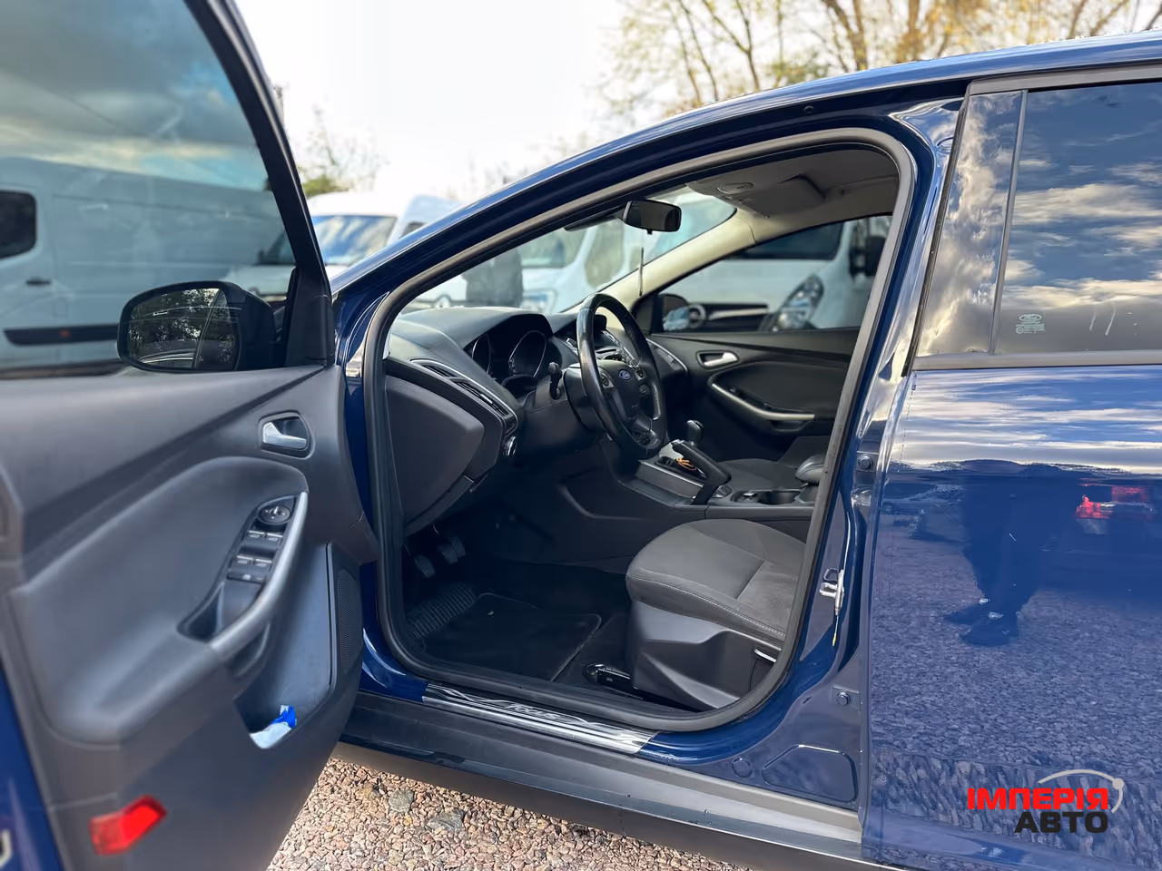 Ford Focus - фото 16
