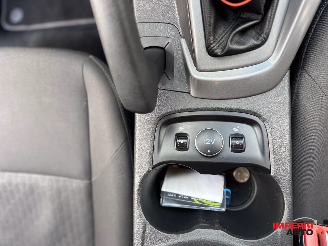 Ford Focus - фото 32