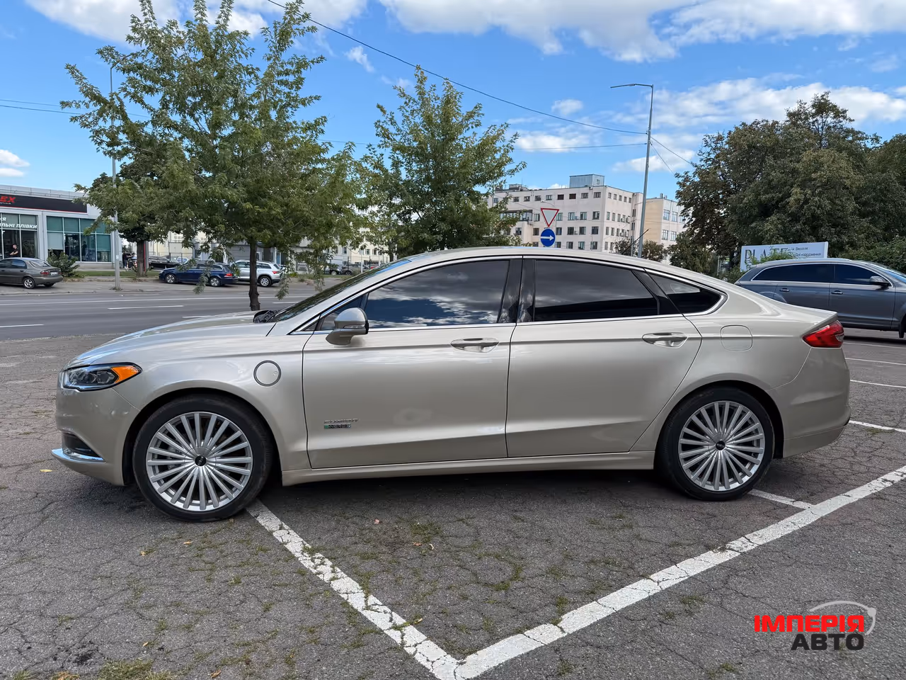 Ford Fusion USA - фото 3