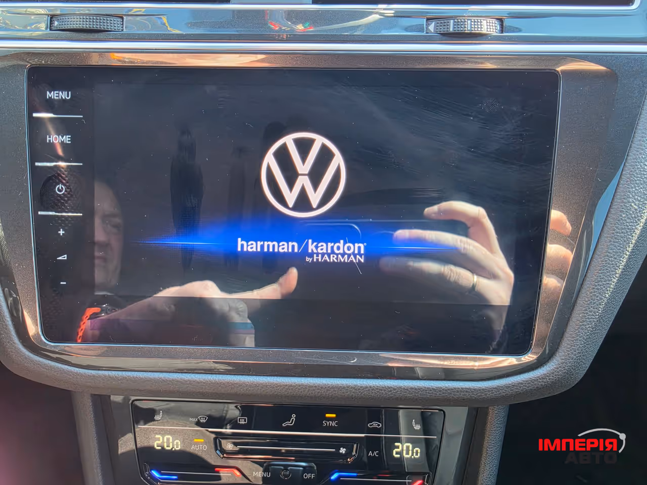 Volkswagen Tiguan R - фото 5