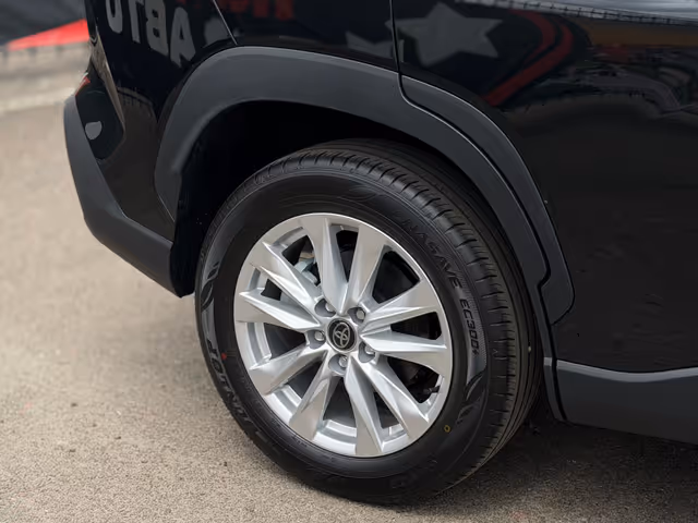 Toyota Corolla Cross - фото 4