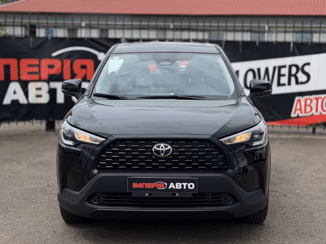 Toyota Corolla Cross - фото 2