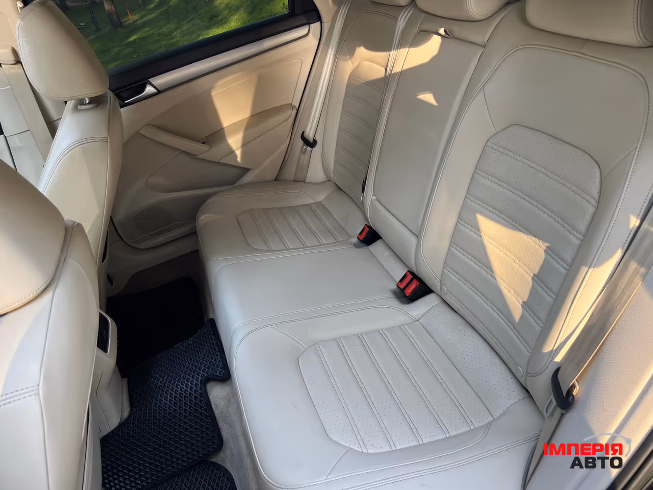 Volkswagen Passat - фото 17