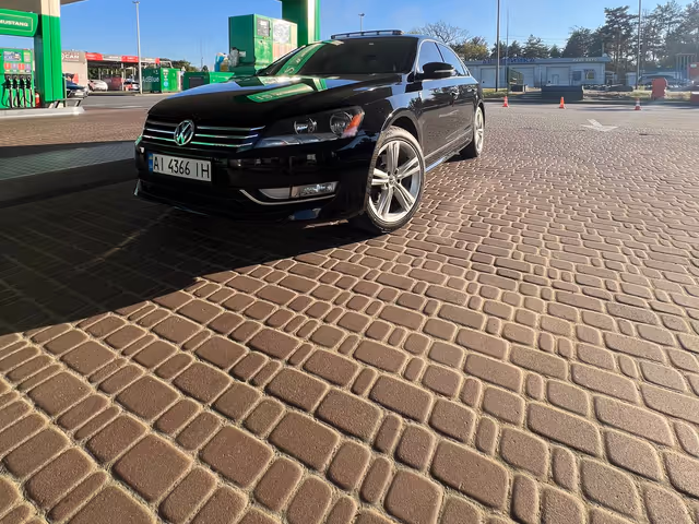 Volkswagen Passat - фото 1