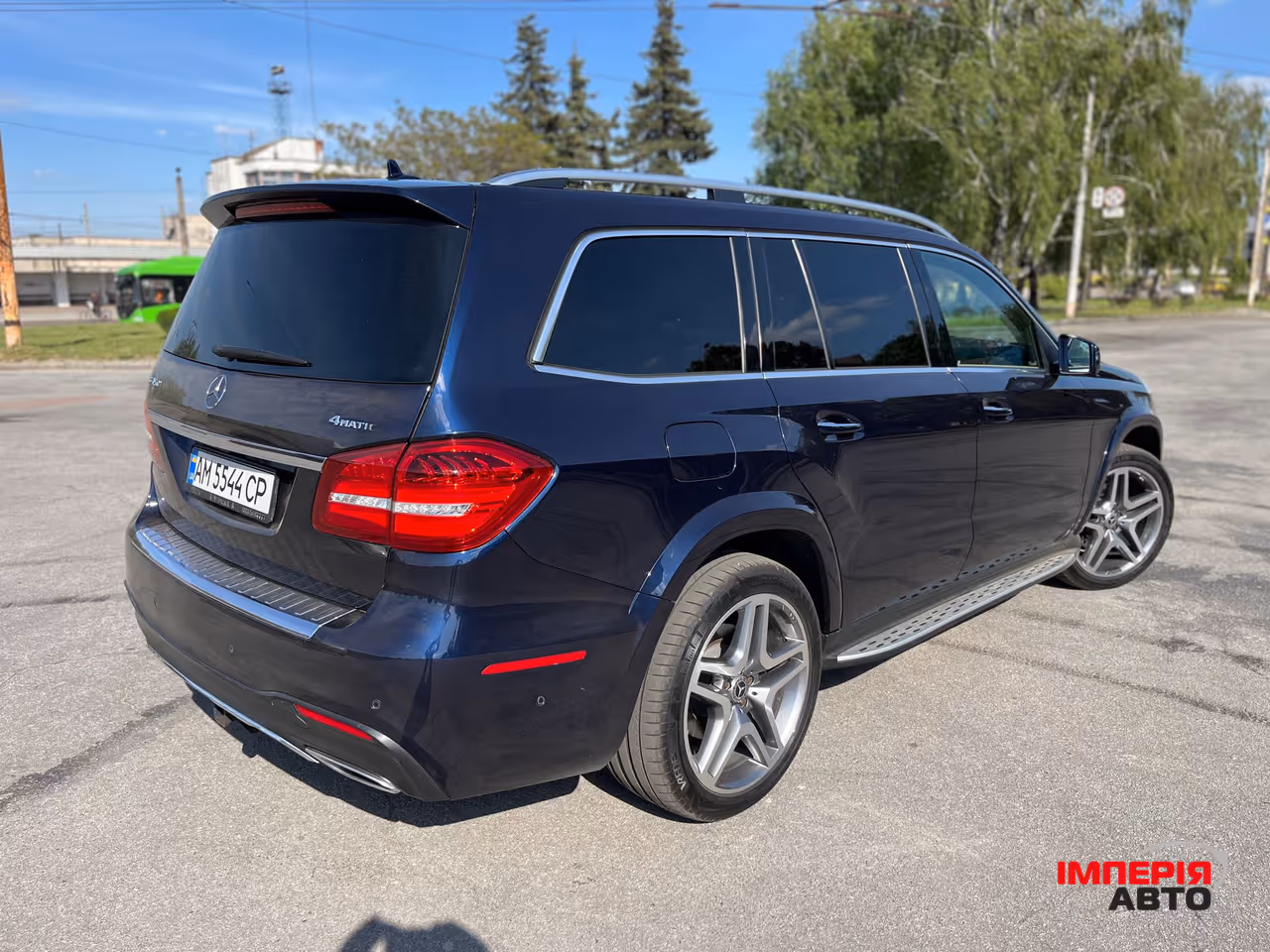 Mercedes-Benz GLS - фото 4