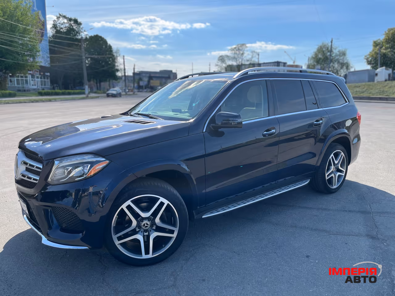 Mercedes-Benz GLS - фото 9
