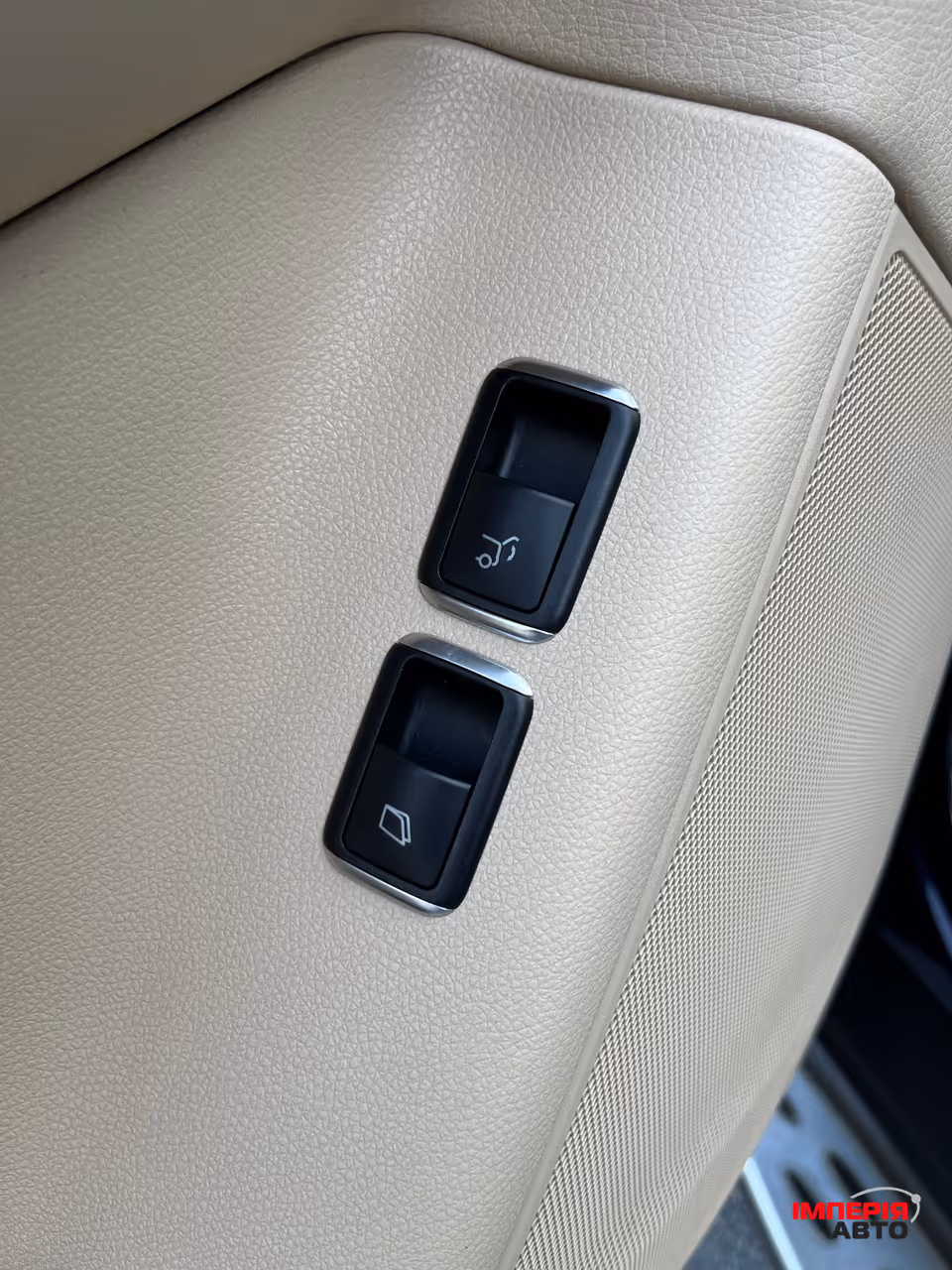Mercedes-Benz GLS - фото 15