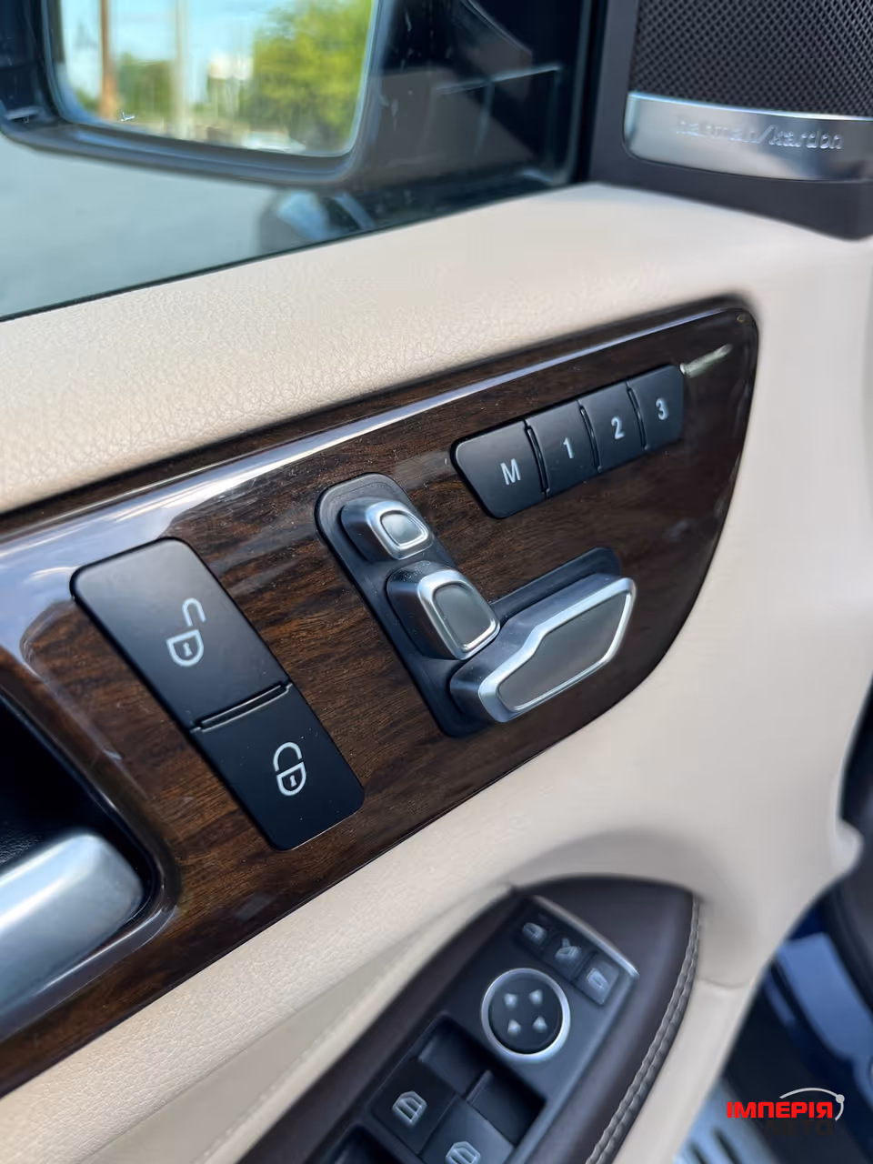 Mercedes-Benz GLS - фото 17