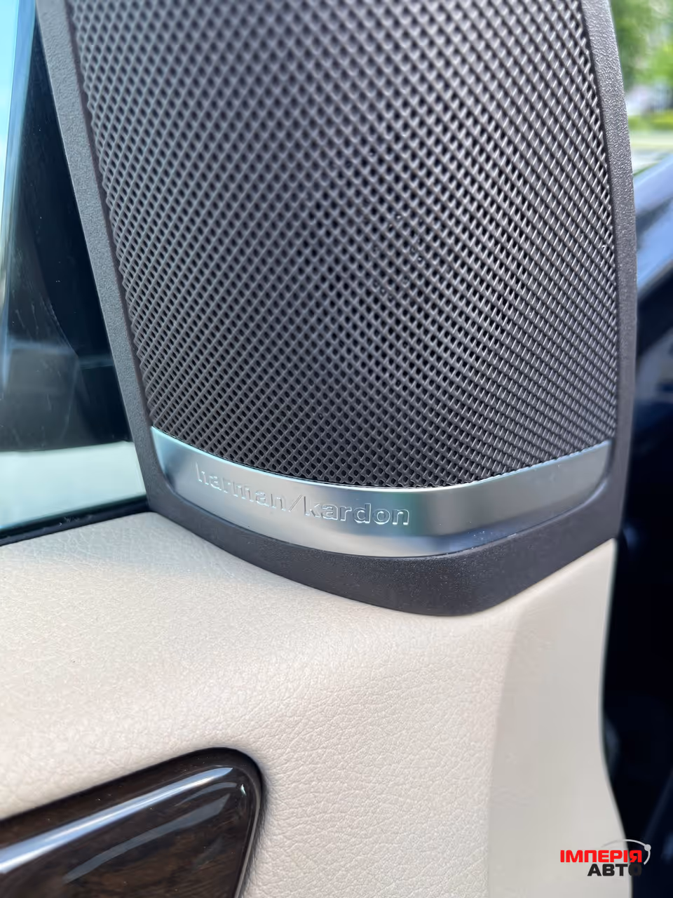 Mercedes-Benz GLS - фото 19