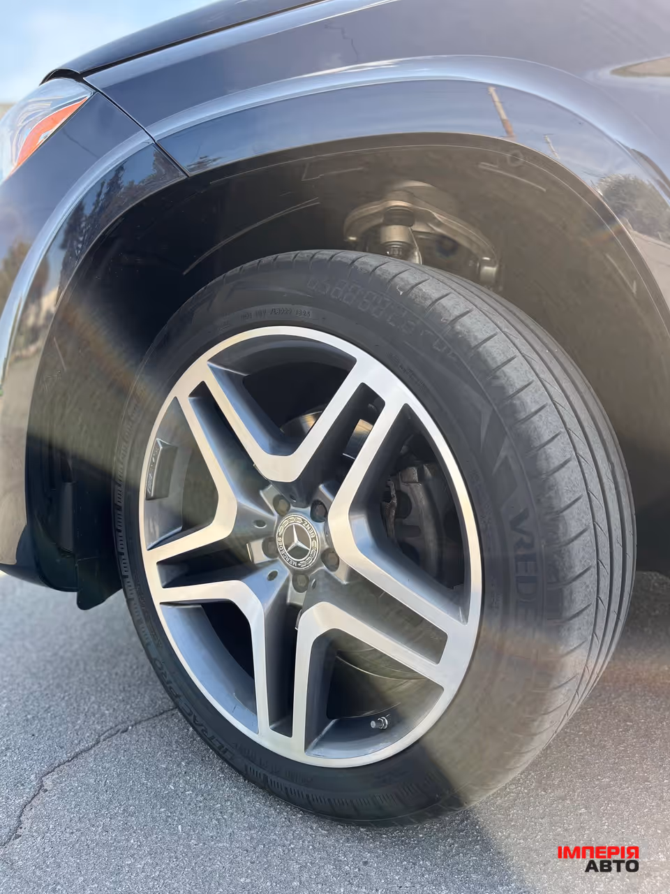 Mercedes-Benz GLS - фото 11
