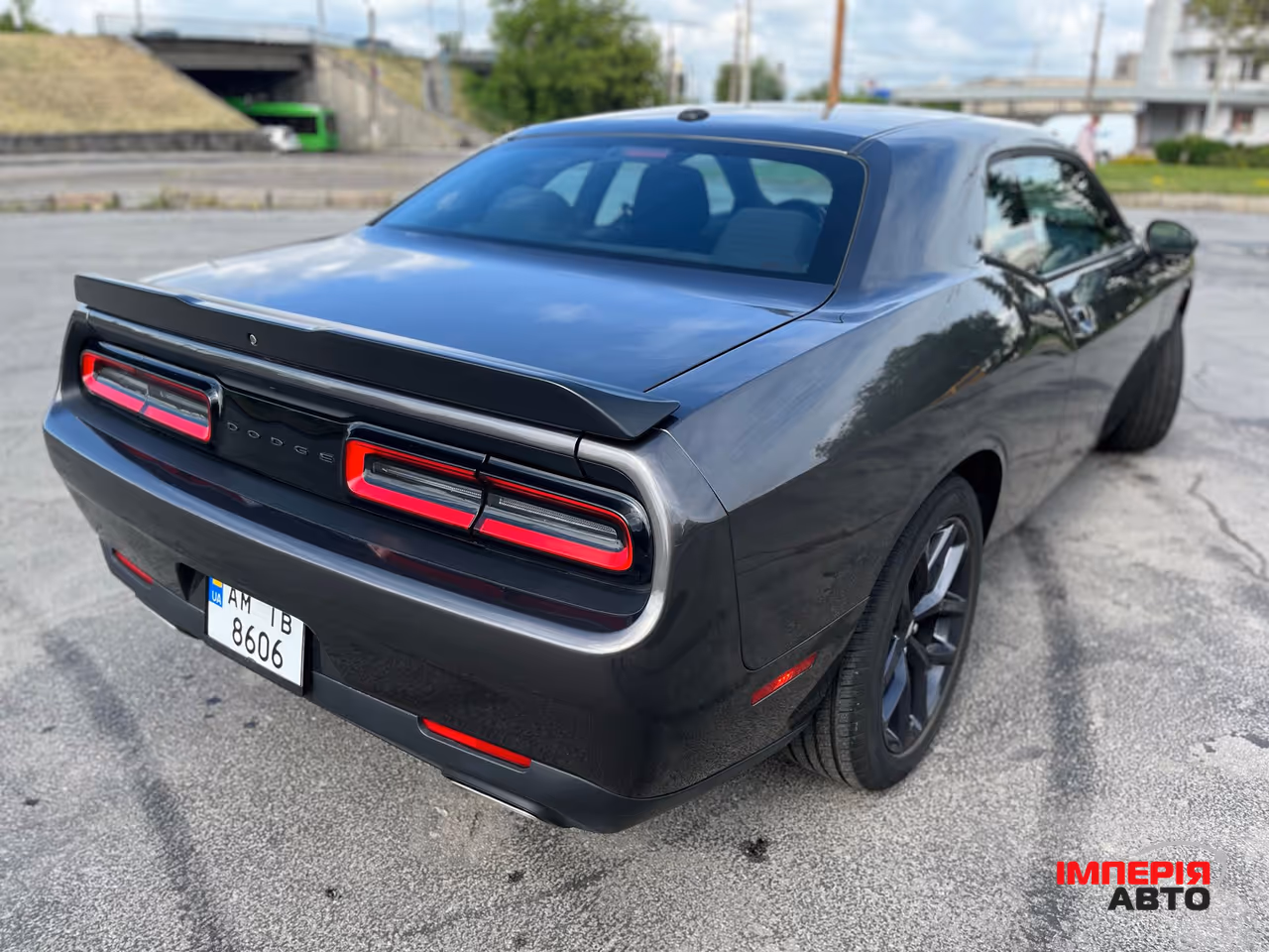 Dodge Challenger - фото 10