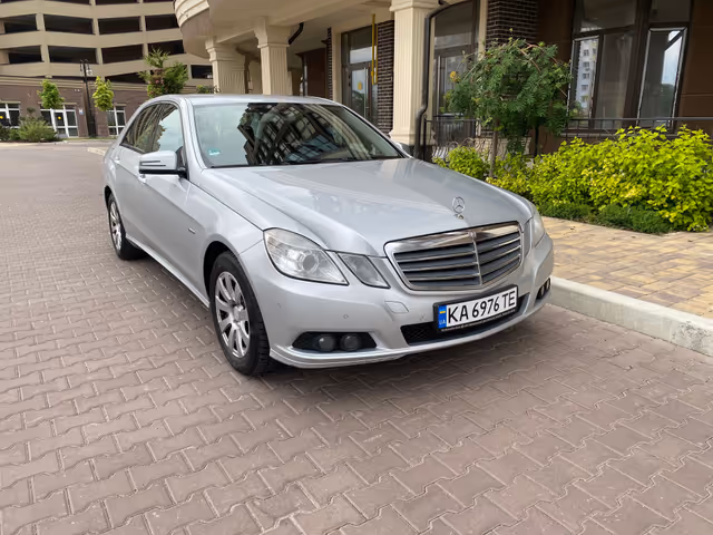 Mercedes-Benz E-Класс - фото 1