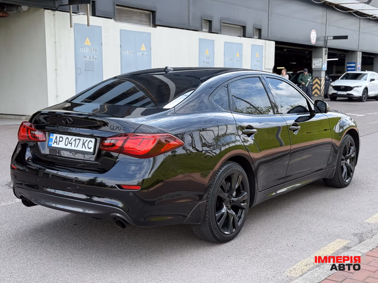 Infiniti Q70 - фото 15