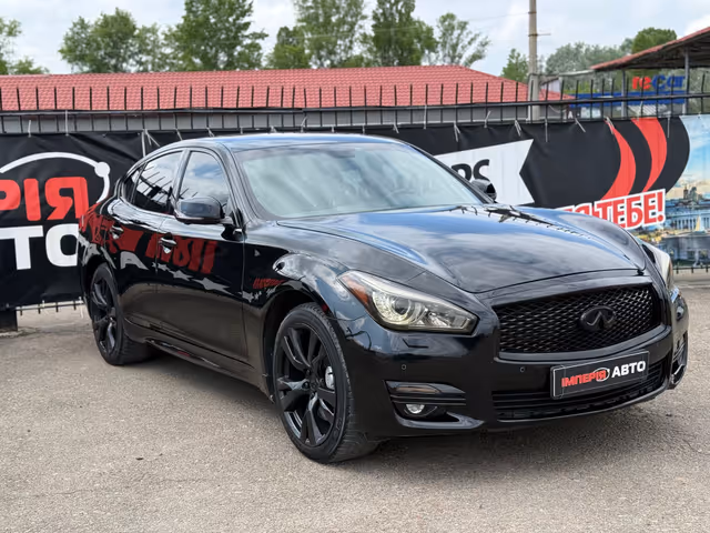 Infiniti Q70 - фото 2