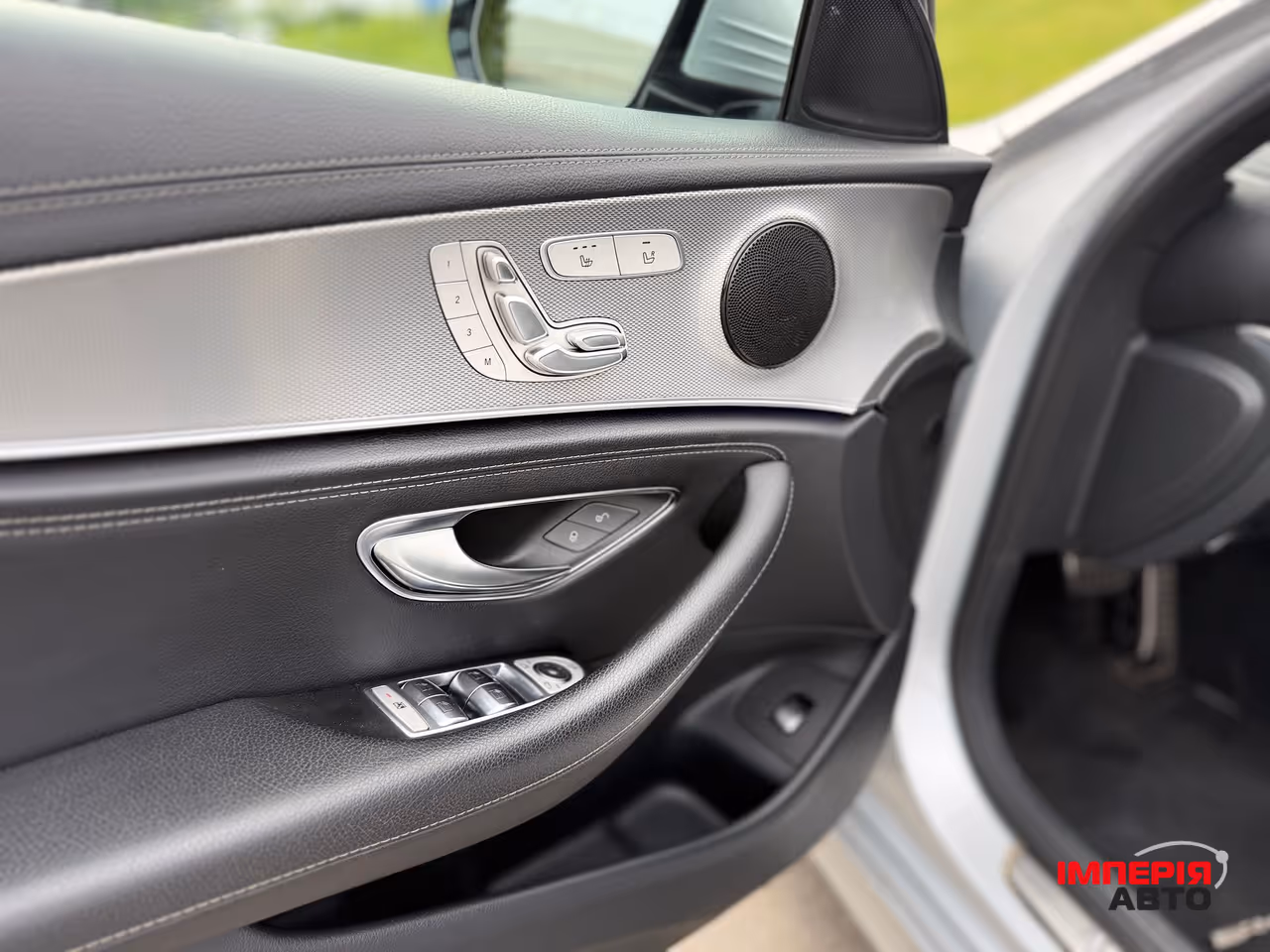 Mercedes-Benz E-Класс - фото 20