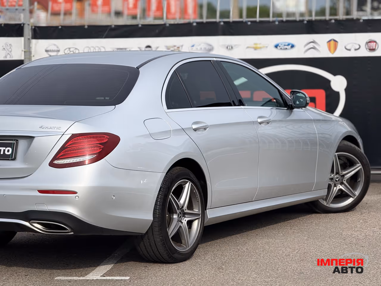 Mercedes-Benz E-Класс - фото 45