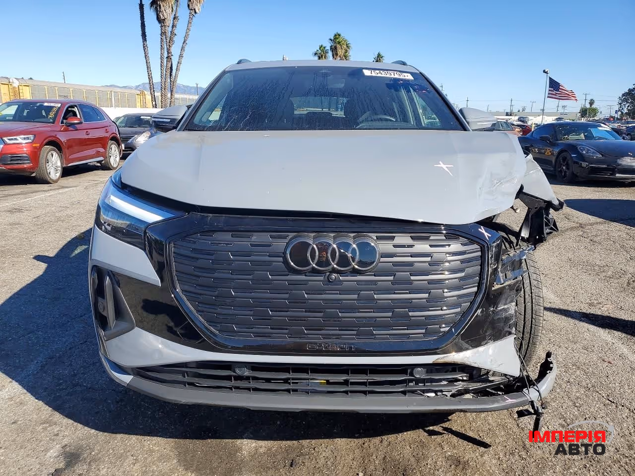 Audi Q4 e-tron - фото 2