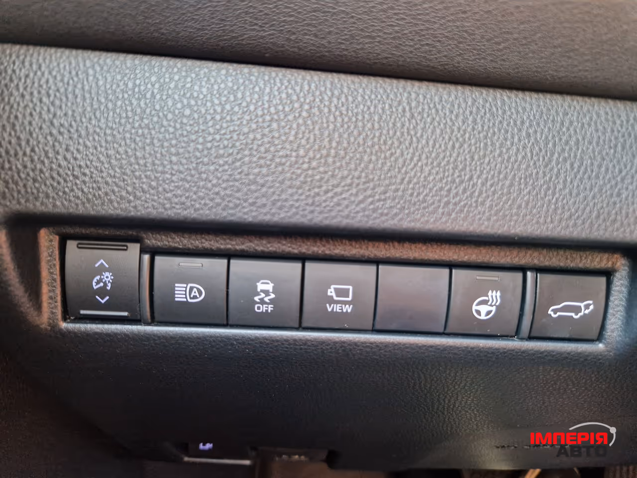 Toyota Venza - фото 18