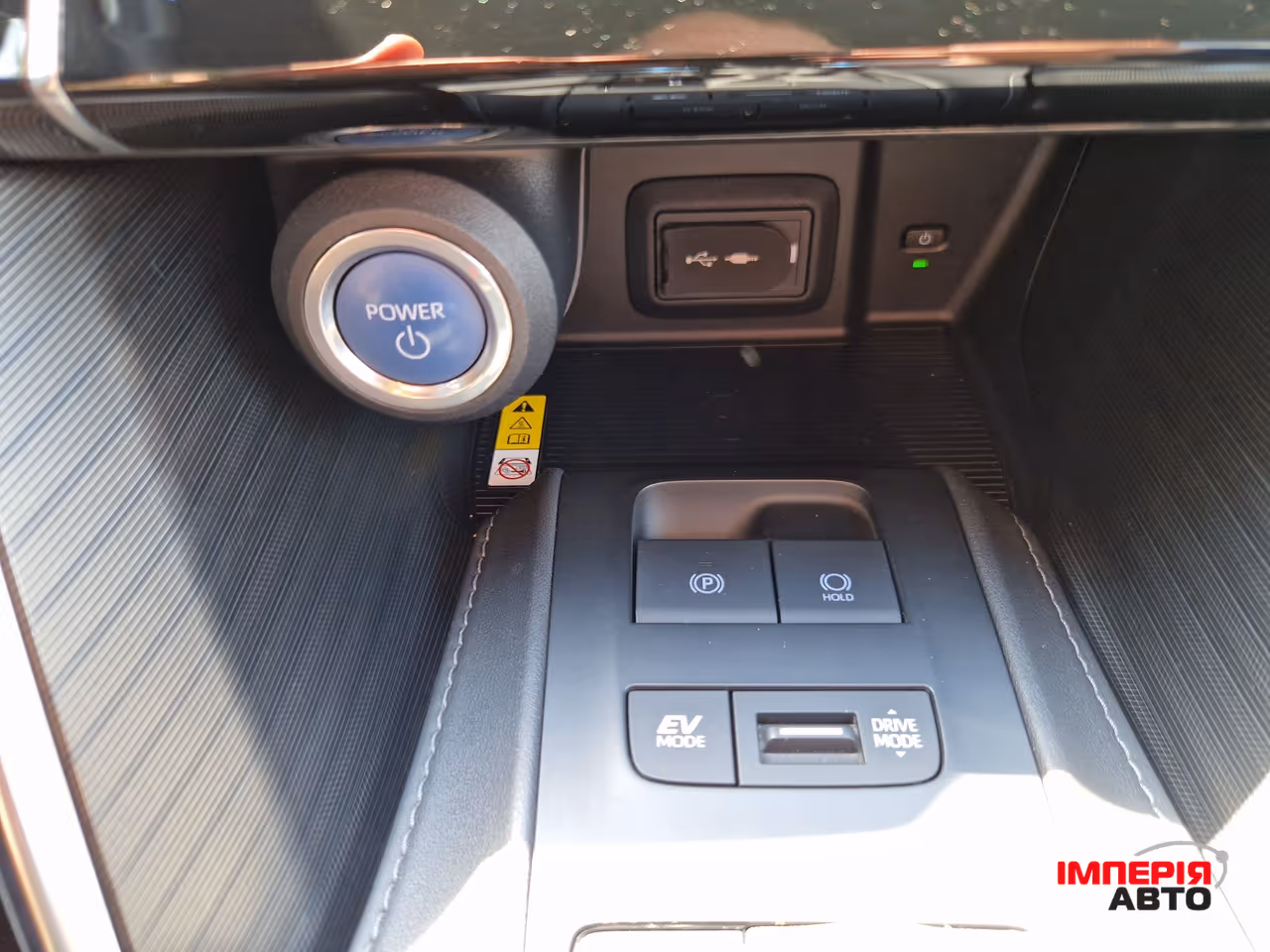 Toyota Venza - фото 24