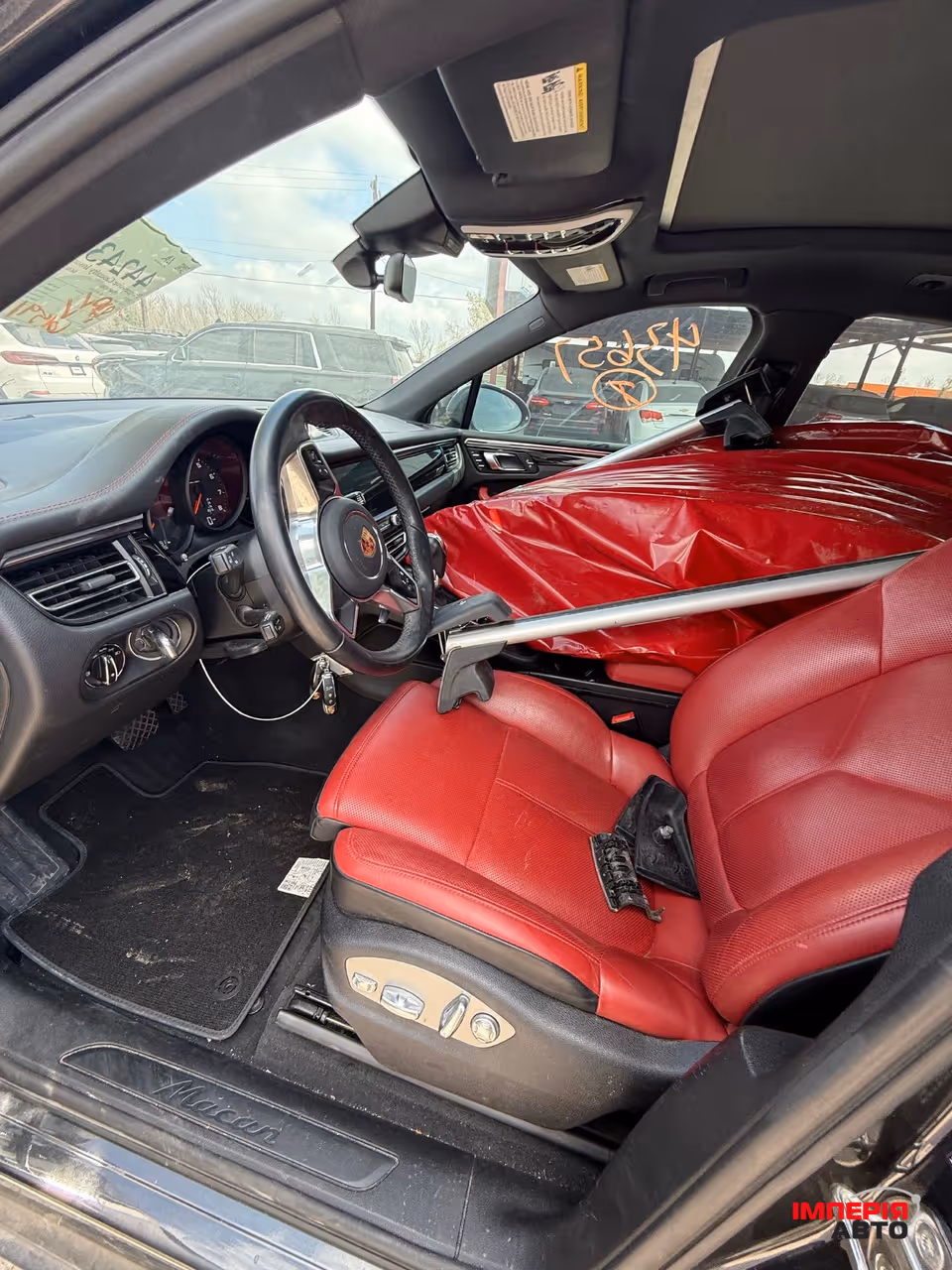 Porsche Macan - фото 12