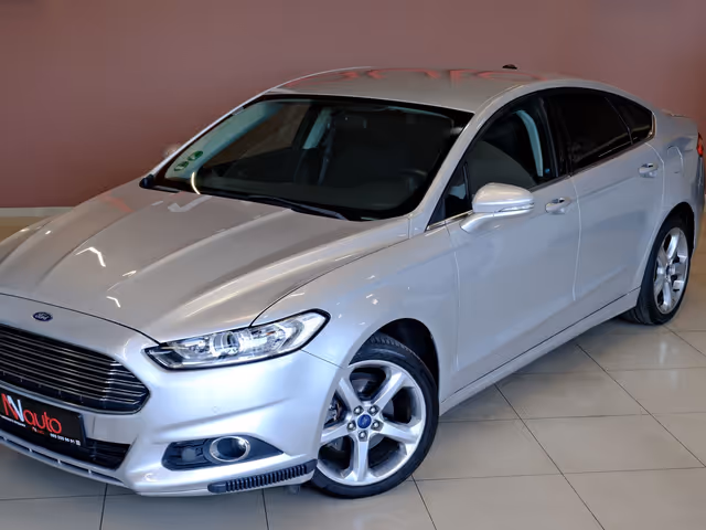 Ford Fusion USA - фото 2