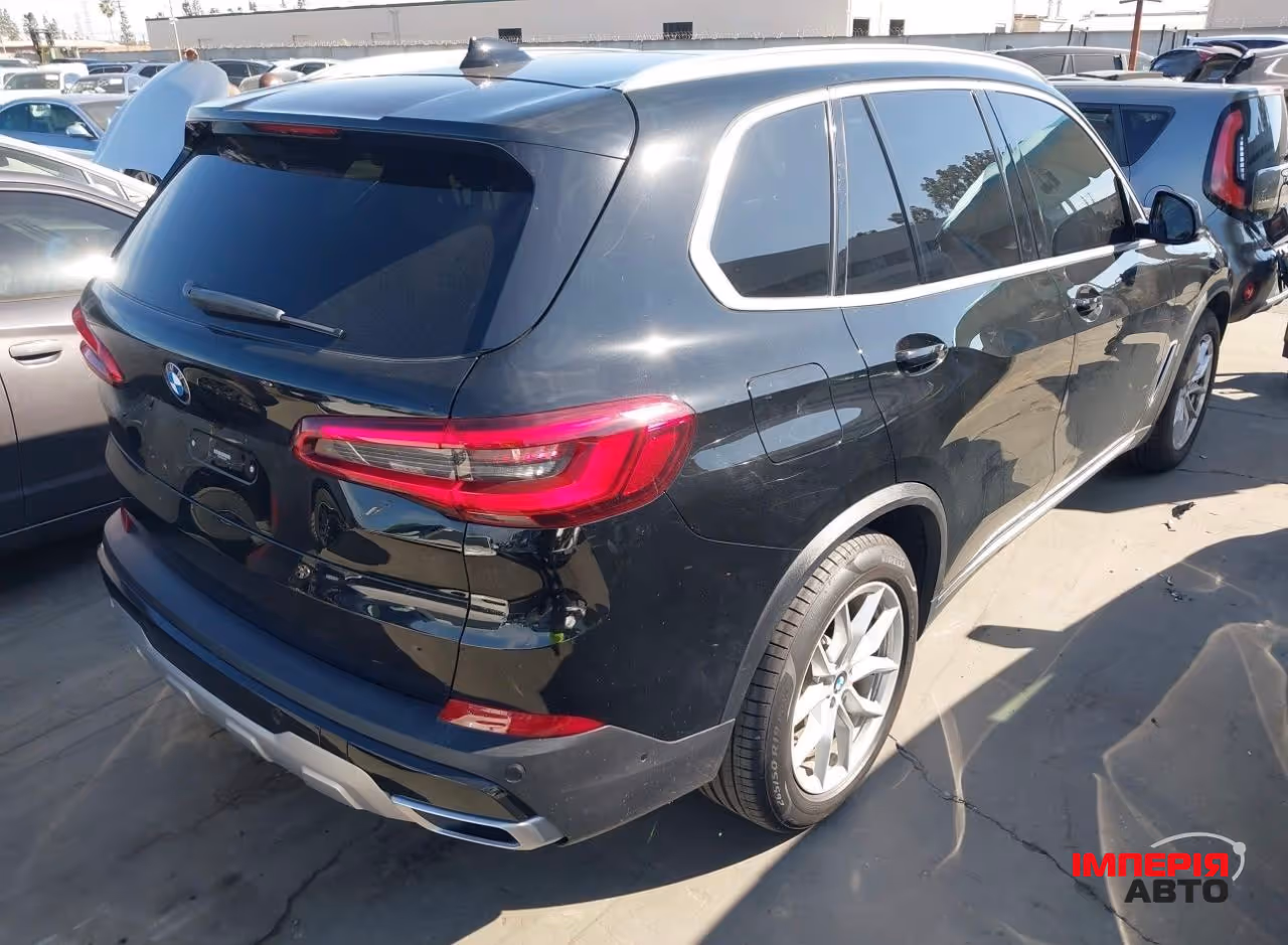 BMW X5 - фото 16