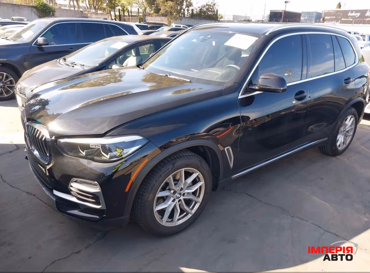BMW X5 - фото 7