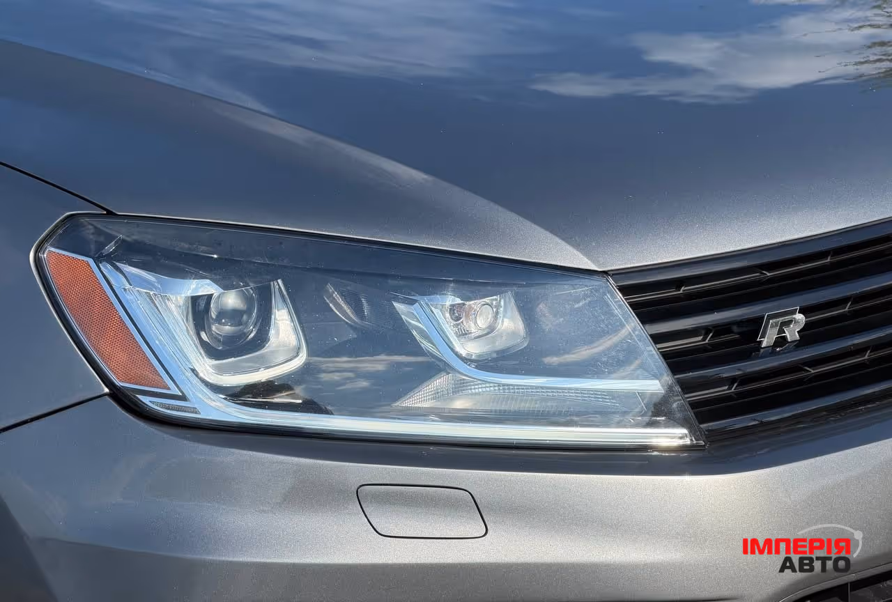 Volkswagen Touareg - фото 35