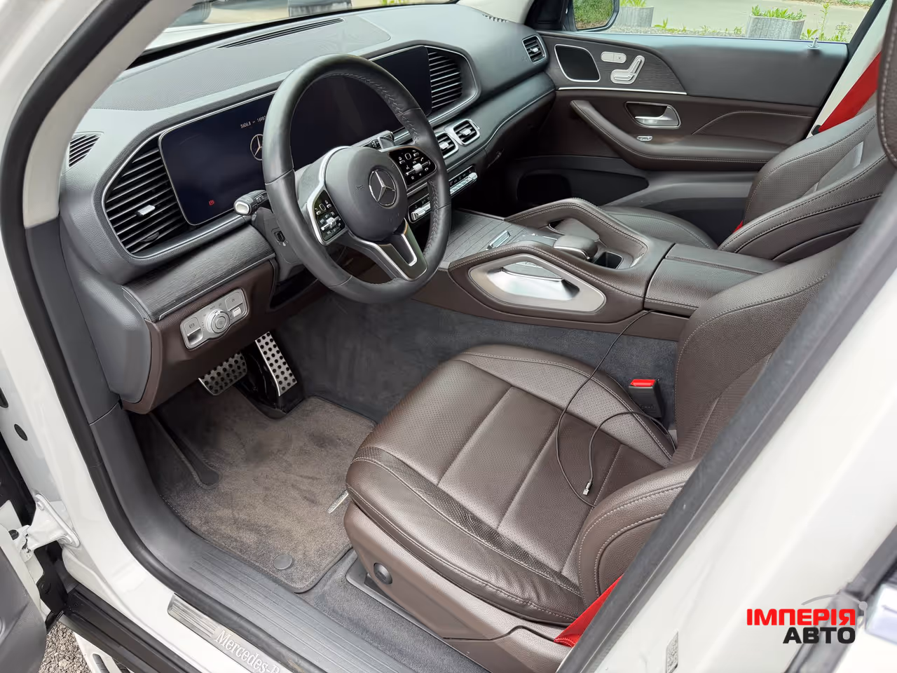 Mercedes-Benz GLE - фото 9