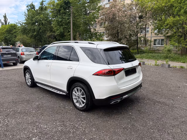 Mercedes-Benz GLE - фото 5