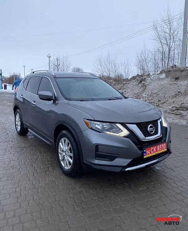Nissan Rogue - фото 1
