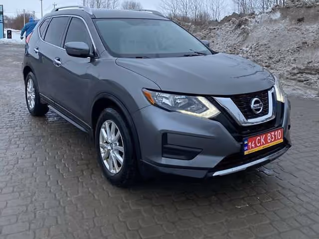 Nissan Rogue - фото 1