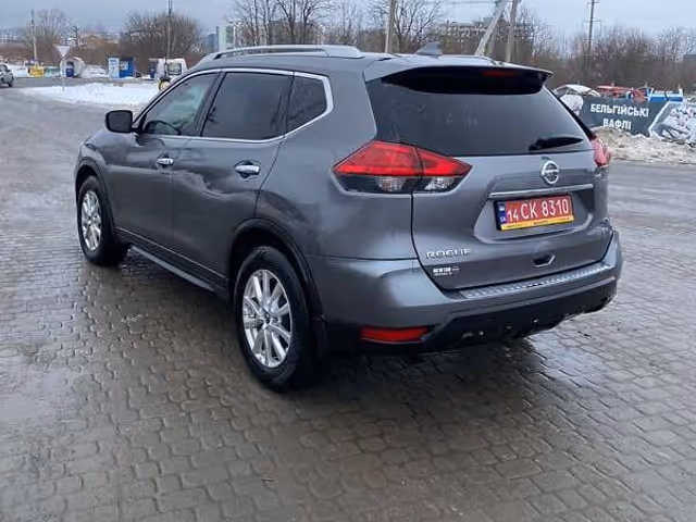 Nissan Rogue - фото 5