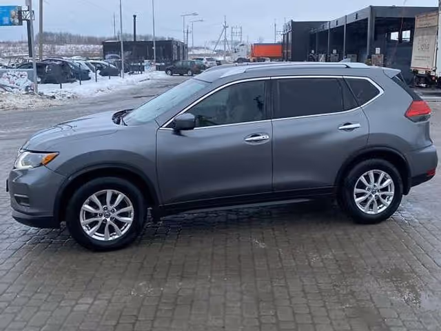 Nissan Rogue - фото 4