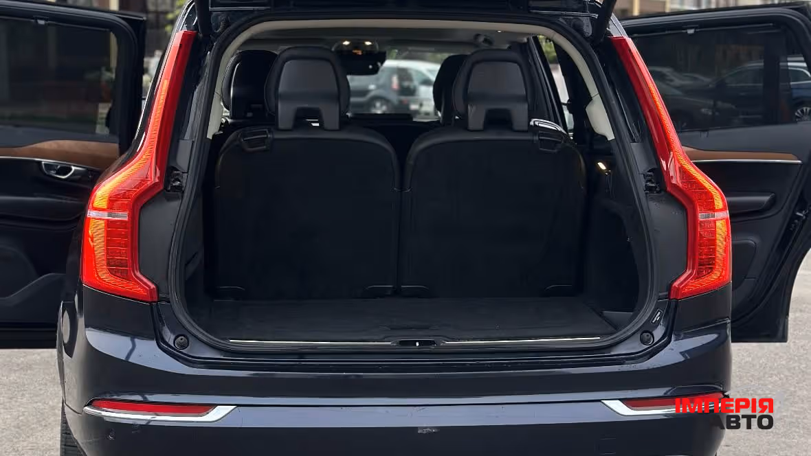 Volvo XC90 - фото 16