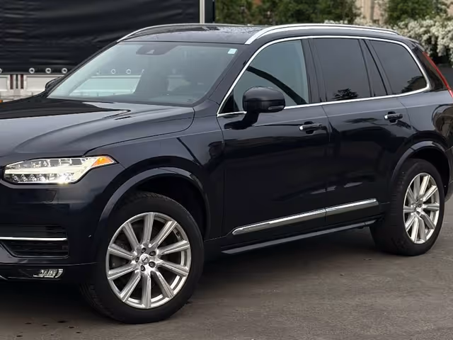 Volvo XC90 - фото 2