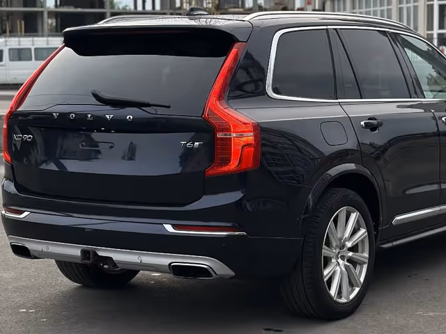 Volvo XC90 - фото 4