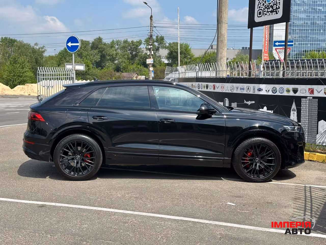 Audi Q8 - фото 5