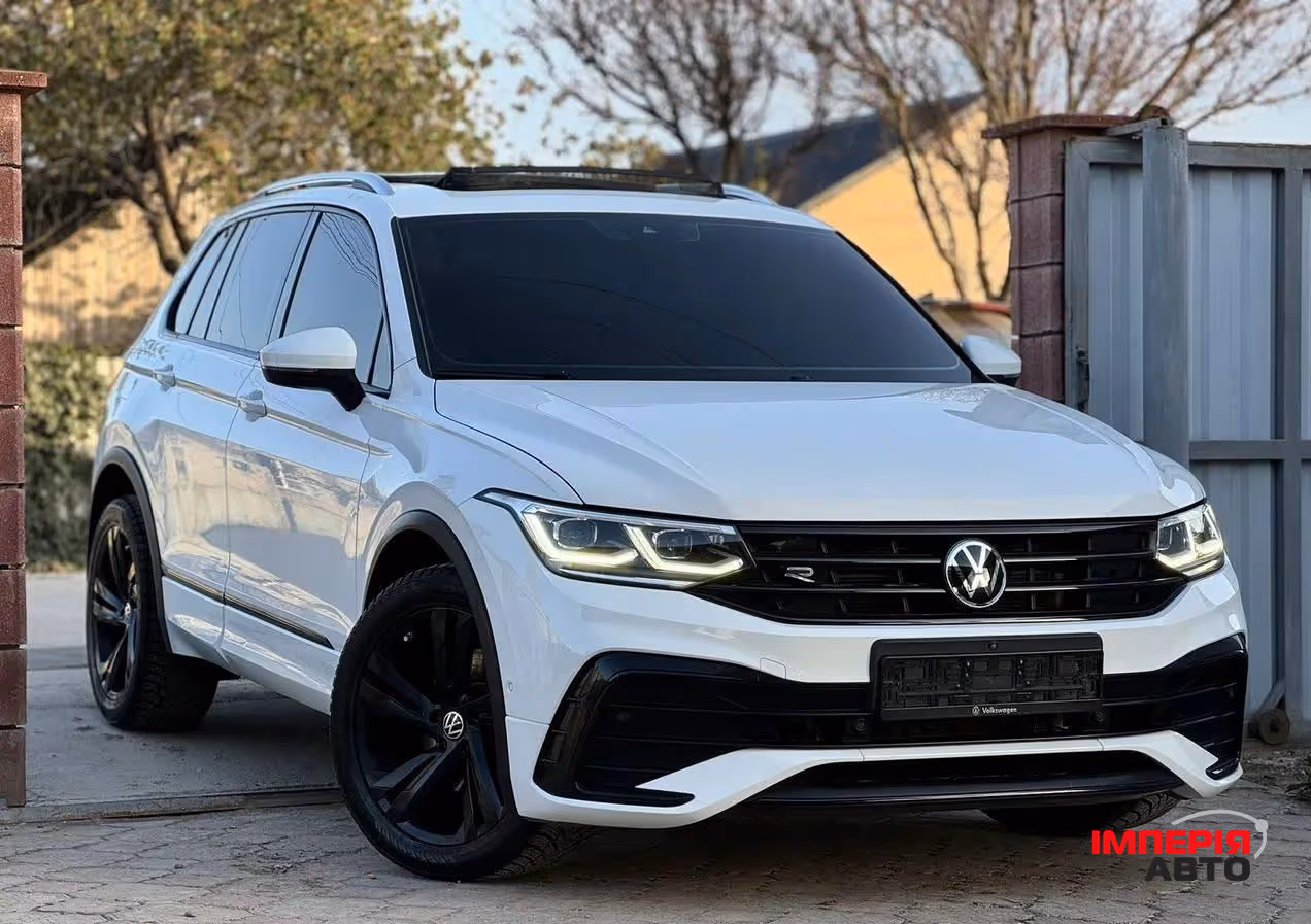Volkswagen Tiguan - фото 1