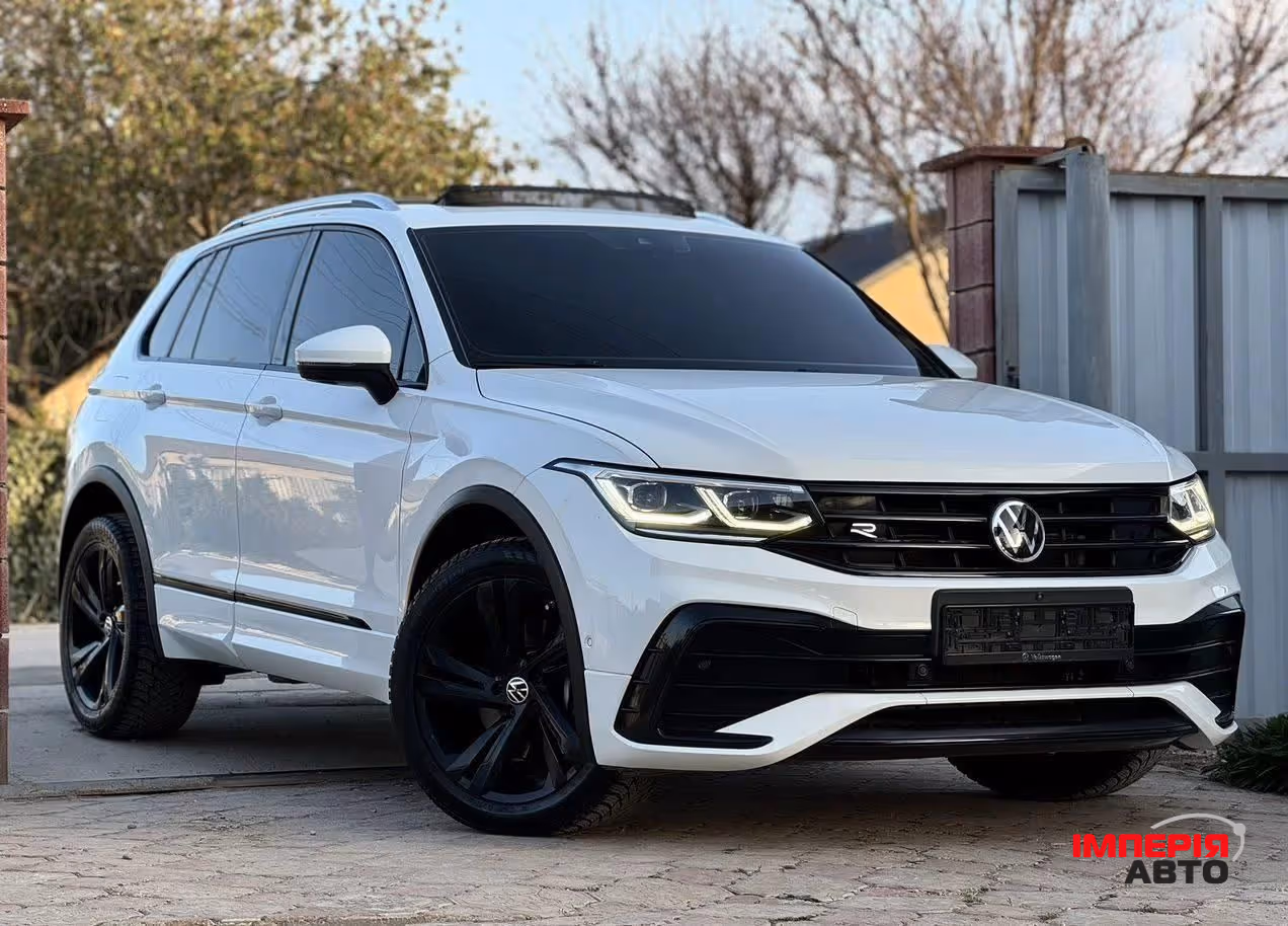 Volkswagen Tiguan - фото 4