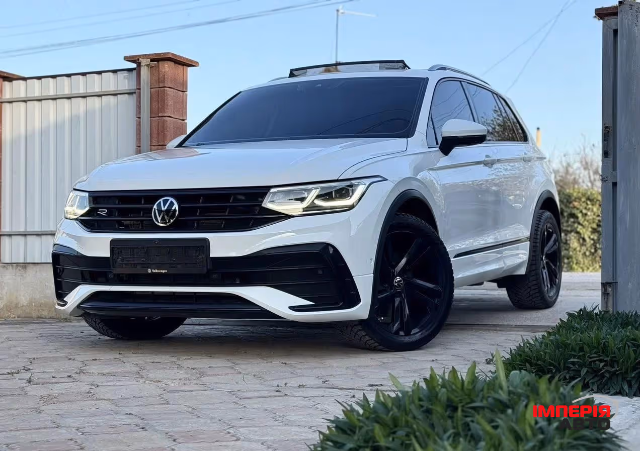 Volkswagen Tiguan - фото 3