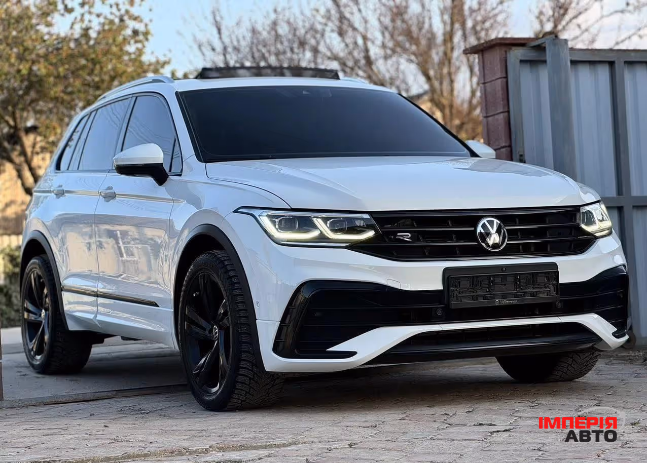 Volkswagen Tiguan - фото 5