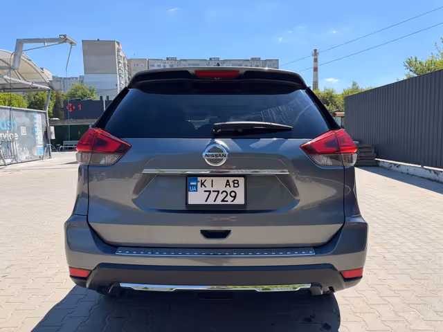 Nissan Rogue - фото 4