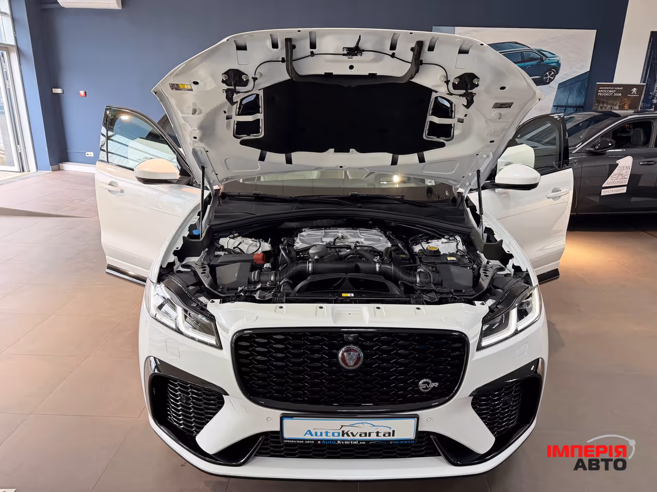 Jaguar F-Pace - фото 50