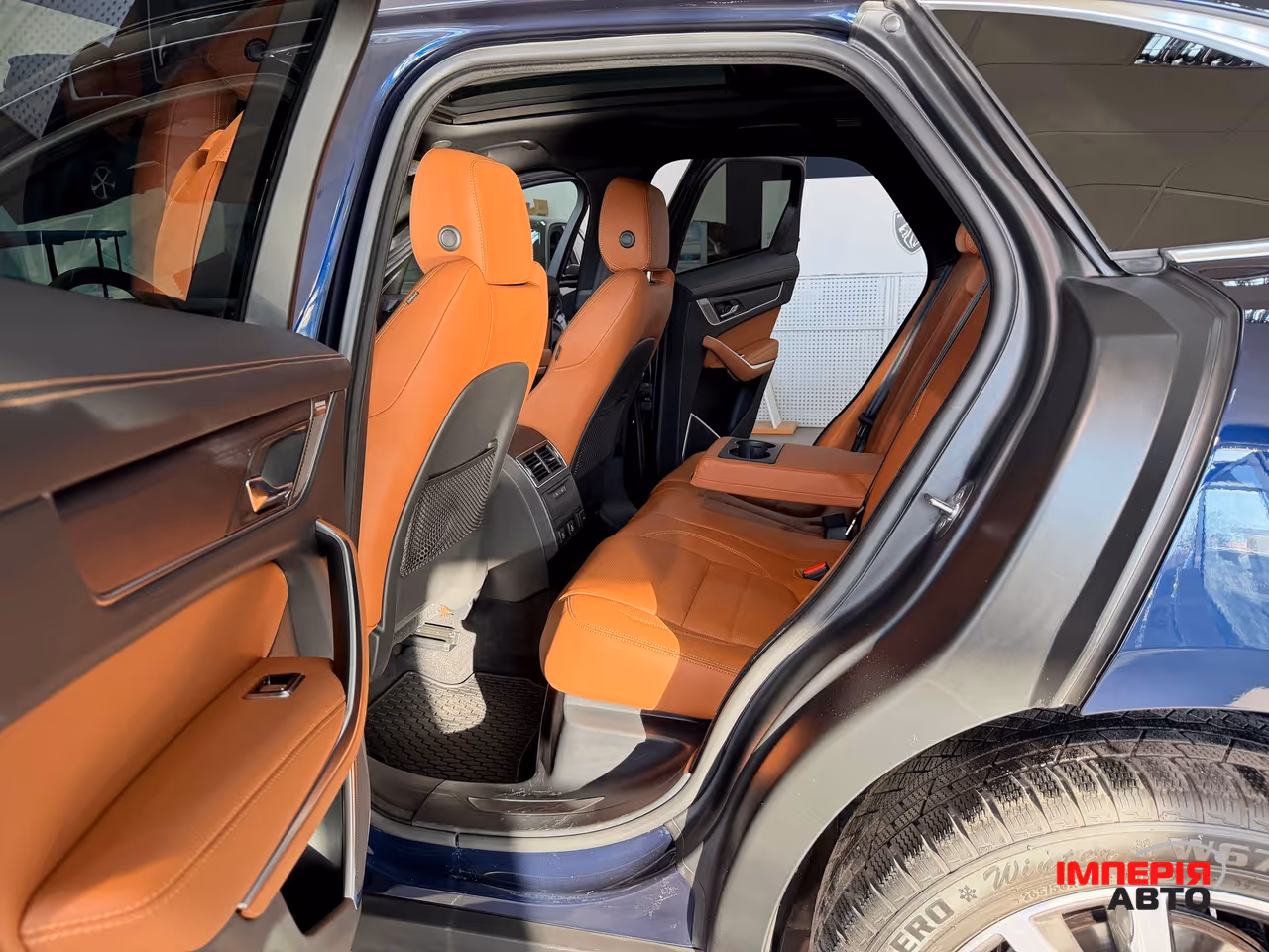 Jaguar F-Pace - фото 50