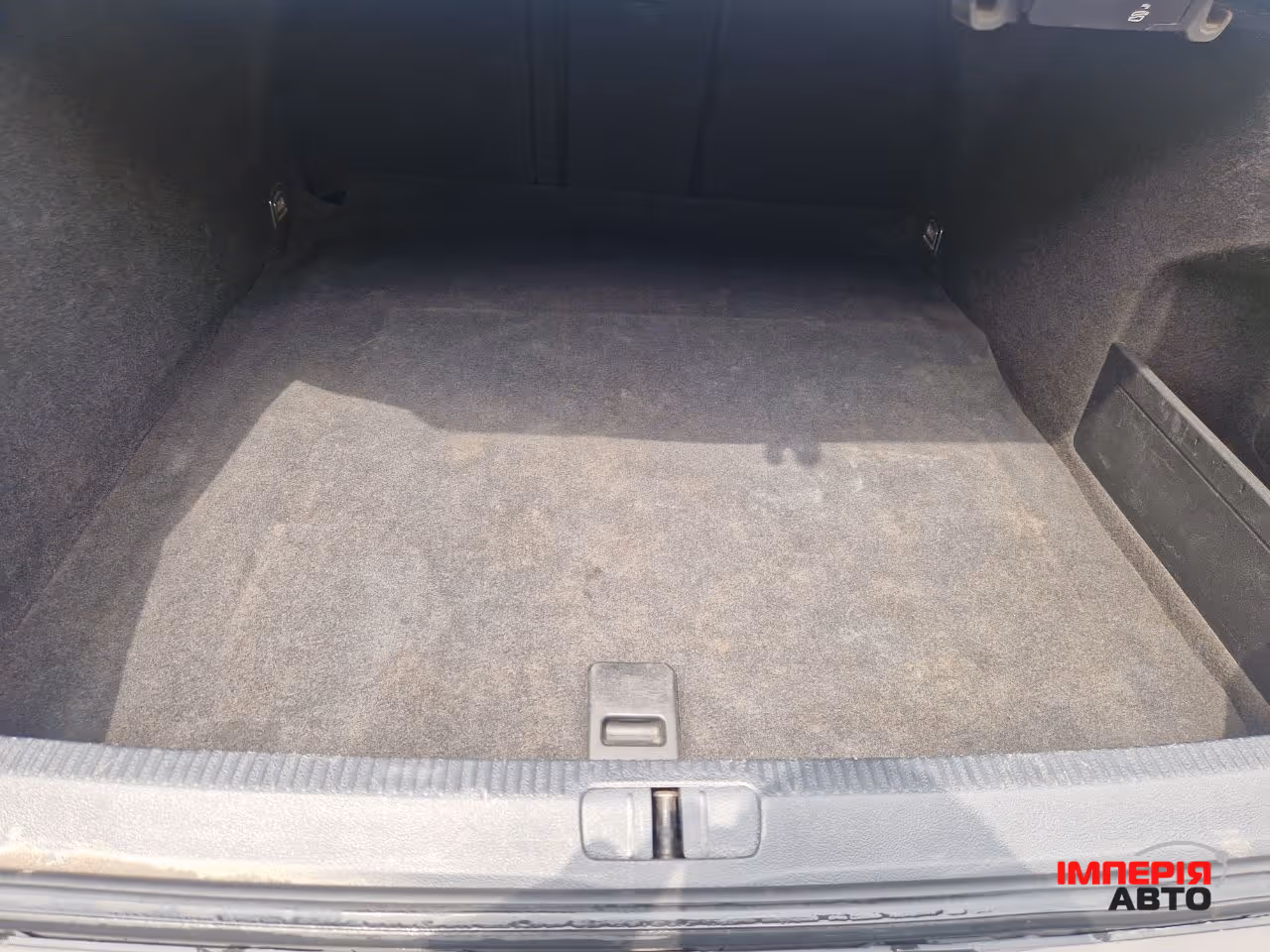 Volkswagen Passat CC - фото 10