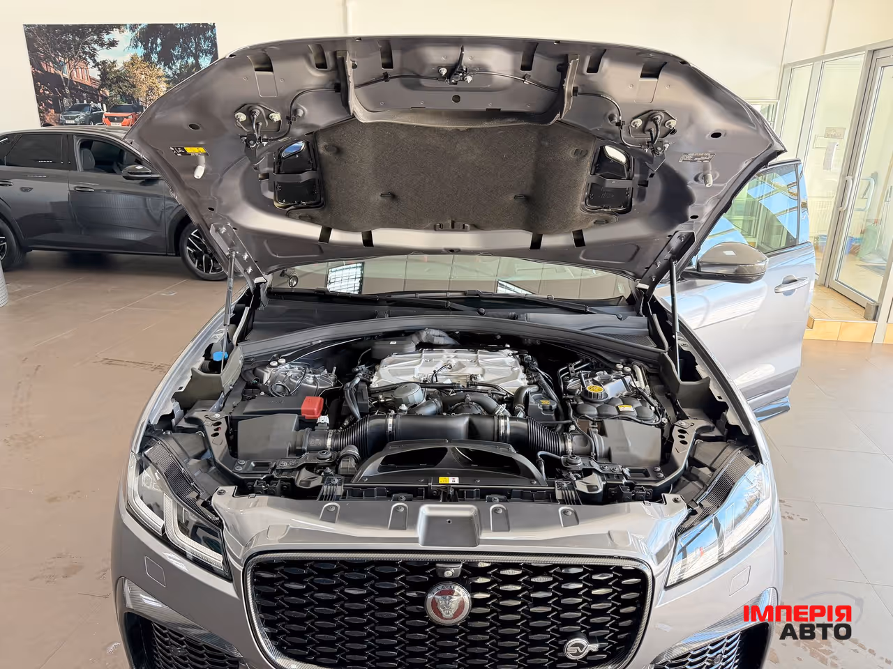 Jaguar F-Pace - фото 55